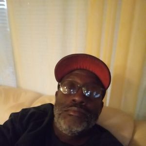 Meet your Posher, Juan